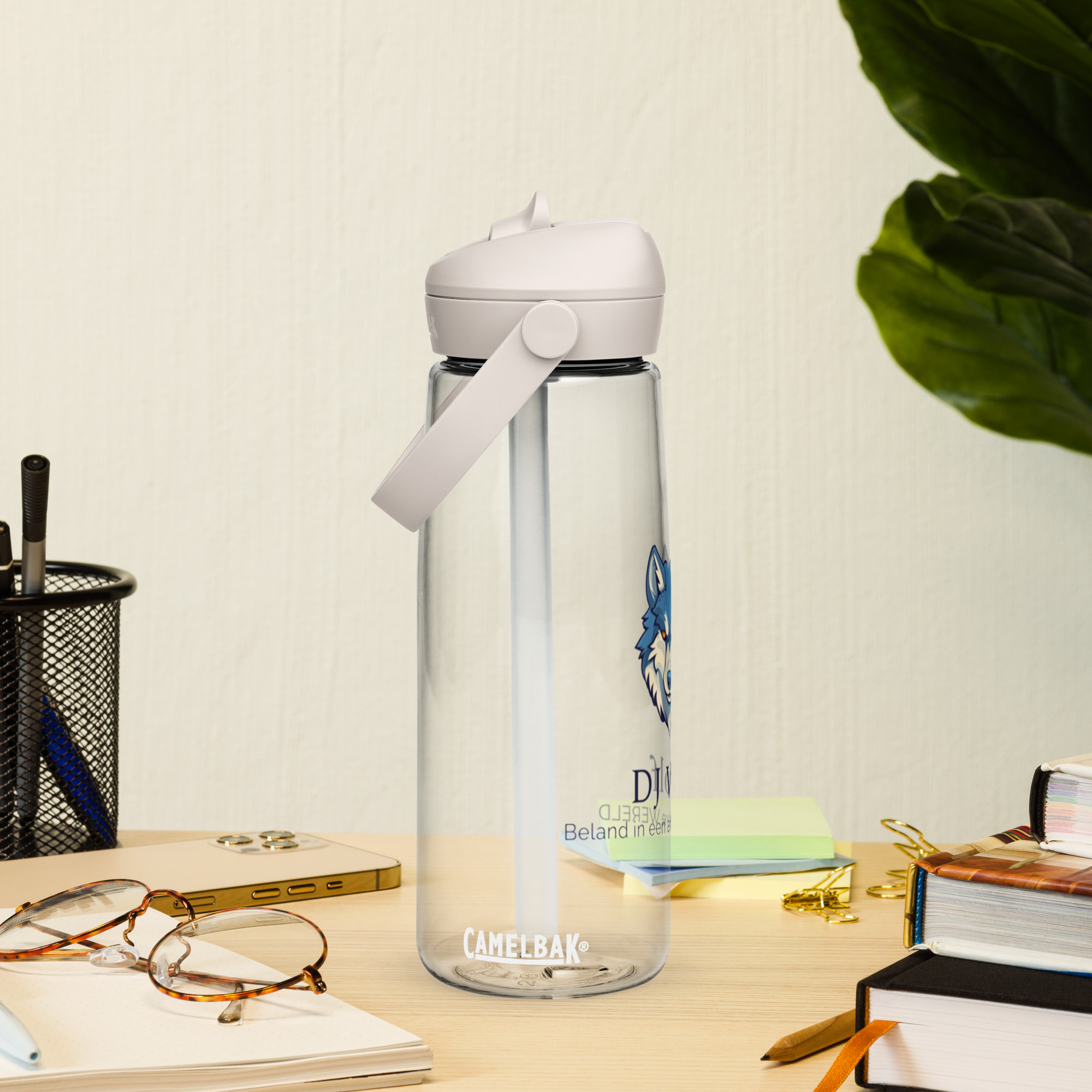 flip-straw-water-bottle-clear-front-6a636ed542d20.jpg Waterfles - Afbeelding 9
